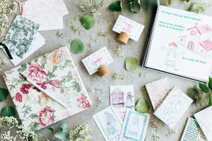 Recordatorios y libros de Primera Comunión